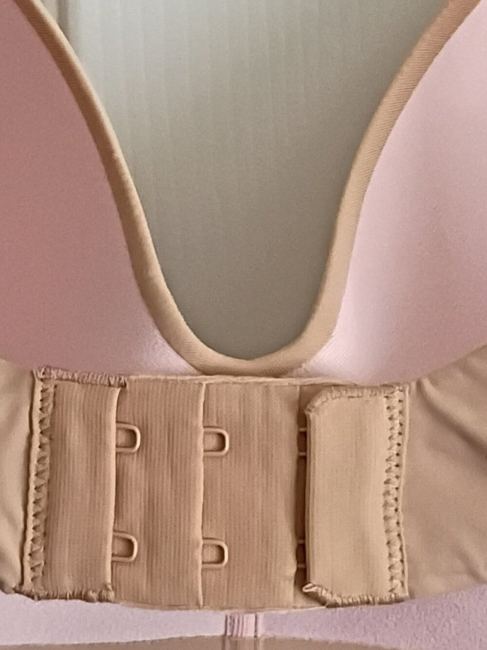 Victoria's Secret T-SHIRT Bra Wireless Lightly Lined Tan Size 34D - Picture 11 of 11